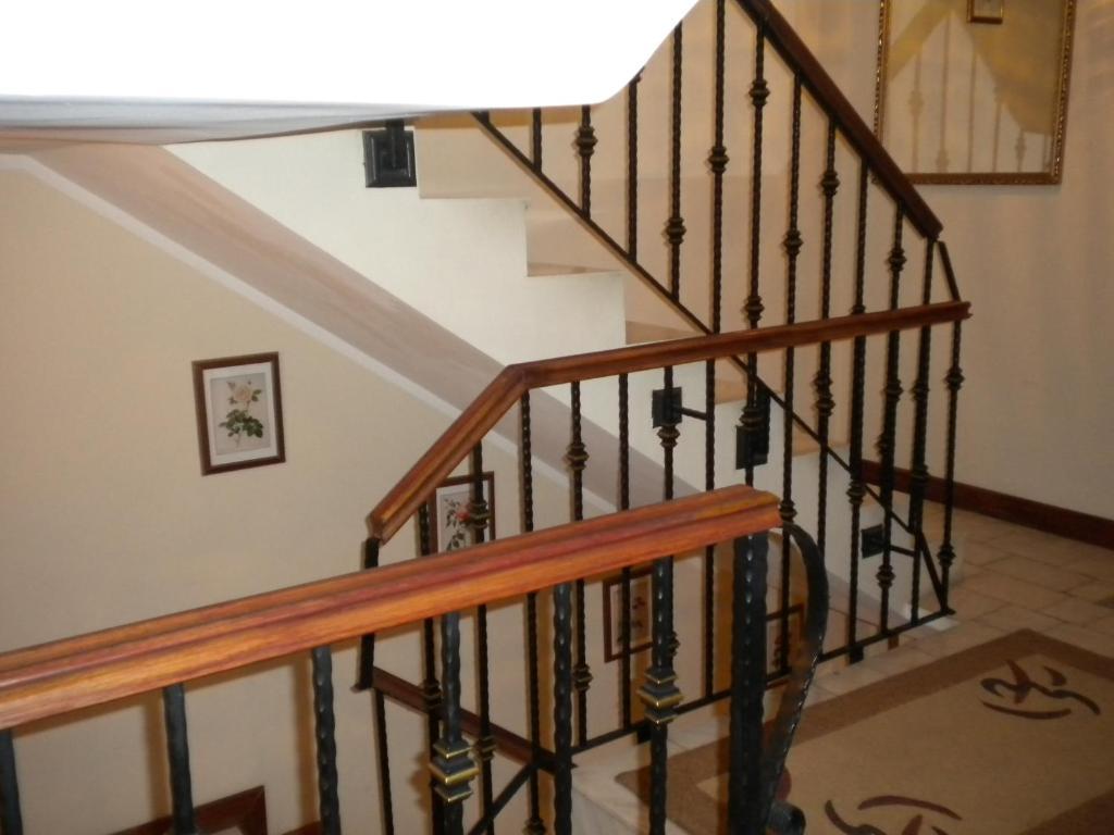 Pension Dinu Residence Тимишоара Екстериор снимка