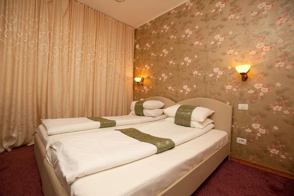 Pension Dinu Residence Тимишоара Стая снимка