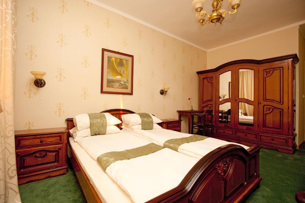 Pension Dinu Residence Тимишоара Стая снимка